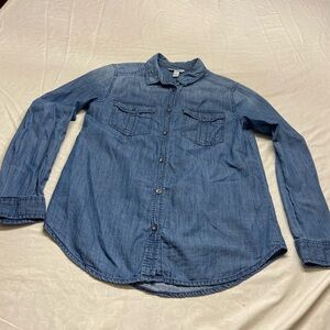 Arizona Jean Company Women's Blue Button Down Shirt